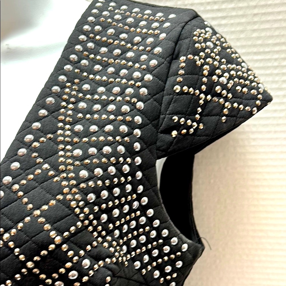 Bebe Black and Silver Sequin Bodycon Mini Dress - Picture 2 of 6